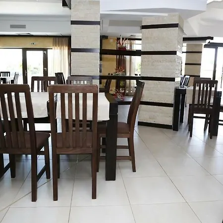 Hotel Crystal Palace Râmnicu Vâlcea