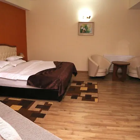 Crystal Palace Hotel